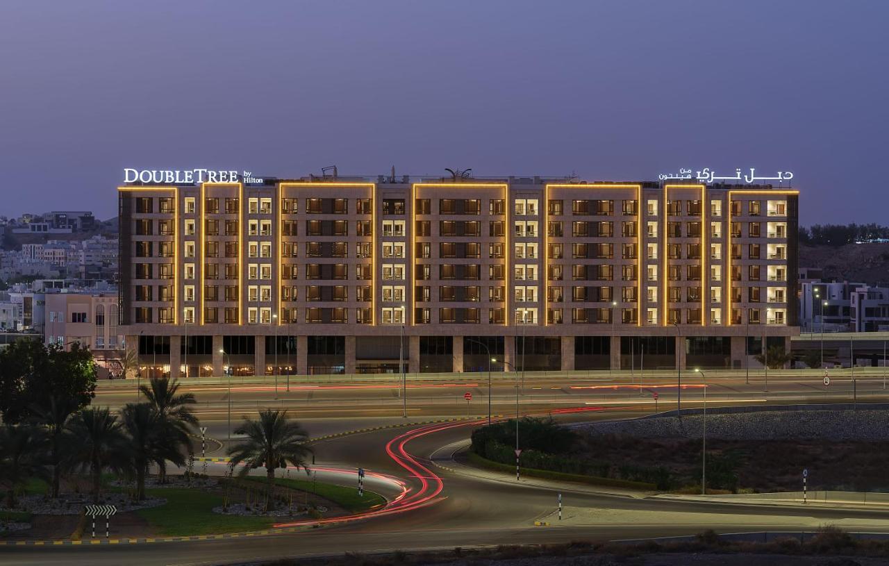 Doubletree By Hilton Muscat Qurum Exterior foto