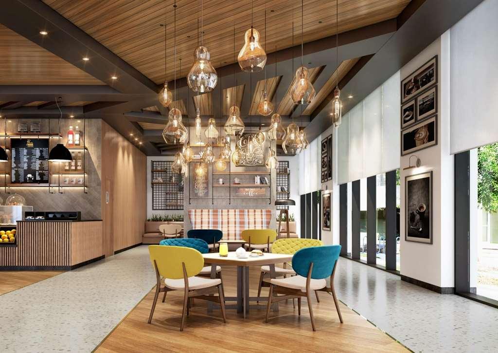 Doubletree By Hilton Muscat Qurum Restaurant foto