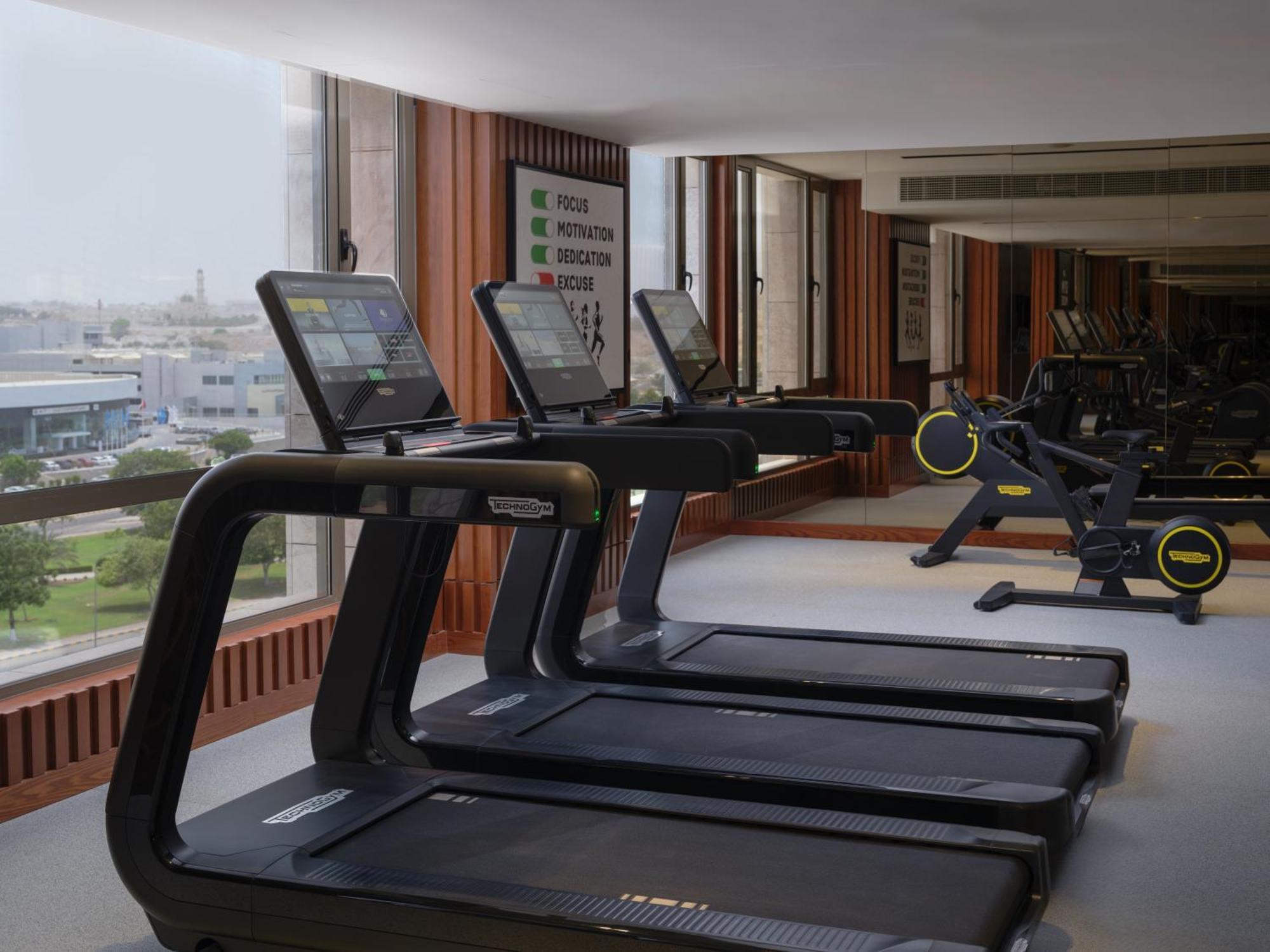 Doubletree By Hilton Muscat Qurum Exterior foto